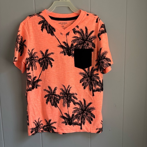 Arizona Jean Company Other - Arizona Jean Company Orange and Black Boys Short Sleeve Tee. Size Small